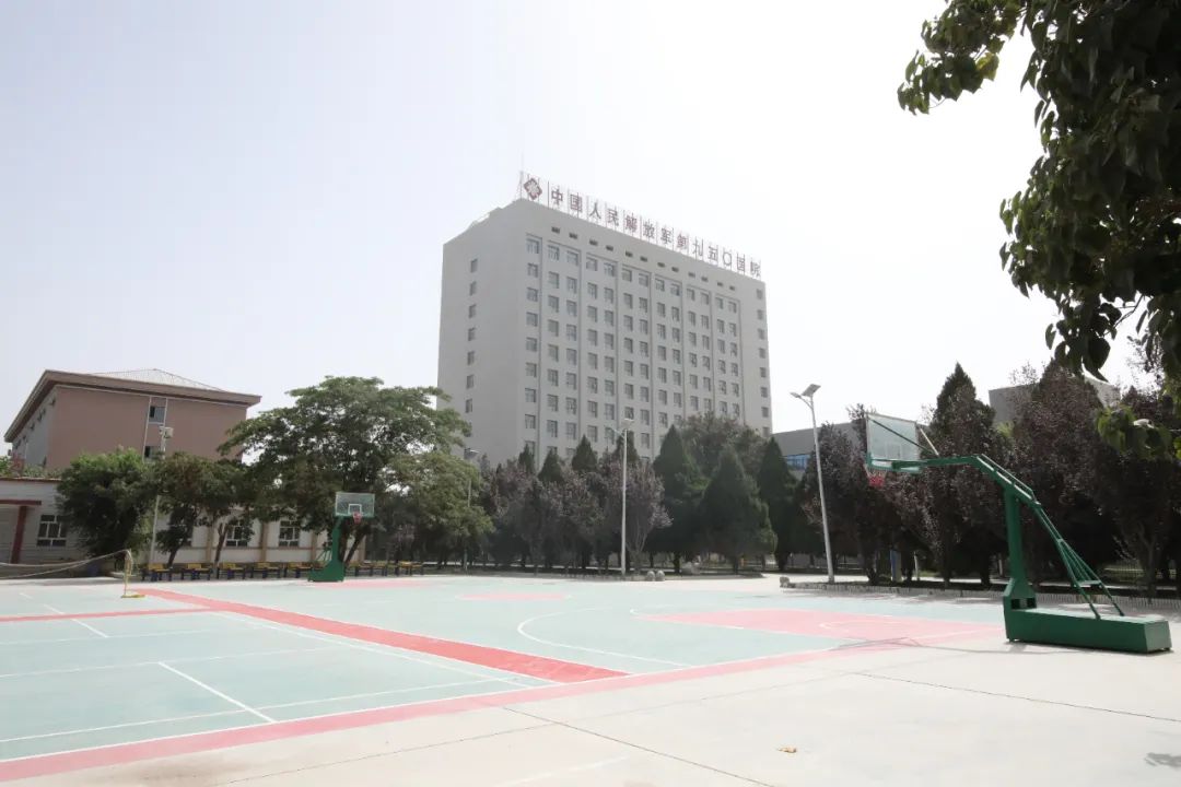 2024軍隊文職陸軍第950醫(yī)院招聘工作人員41人！